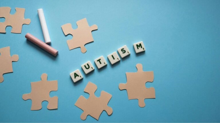 Autism signs & experiences